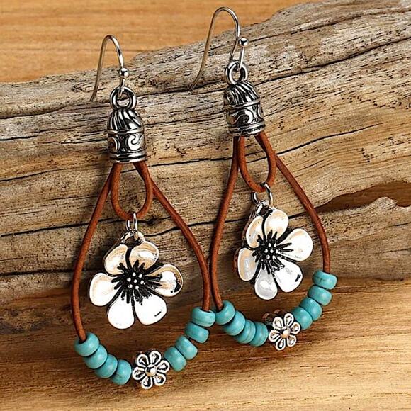 Silver Vintage Handmade Turquoise Daisy Dangle Earrings - Picture 2 of 6